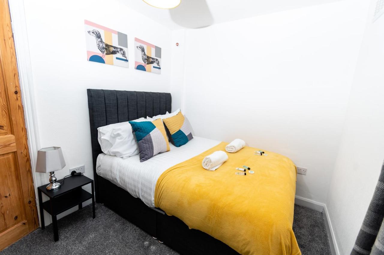 Greenbourne - 4 Bedrooms Sleeps 8 Free Parking Gateshead Exteriör bild